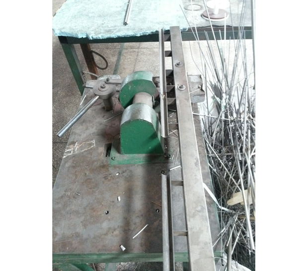 Used as contracted pipe, capillary pipe, adjustable pipe